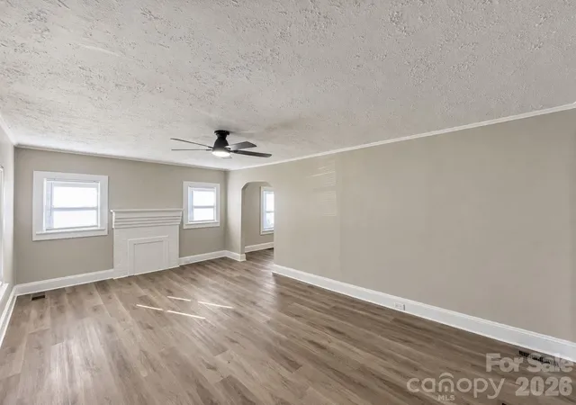 Photo 3 of Single family home for sale at 711 W Rice St, Landis, NC 28088 | MLS# 4423850 | Listing updated on 2026-09-12