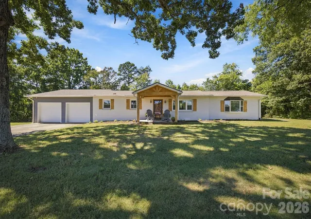Photo 1 of Single family home for sale at 3034 Heffner Pl, Hudson, NC 28638 | MLS# 4423856 | Listing updated on 2026-09-30