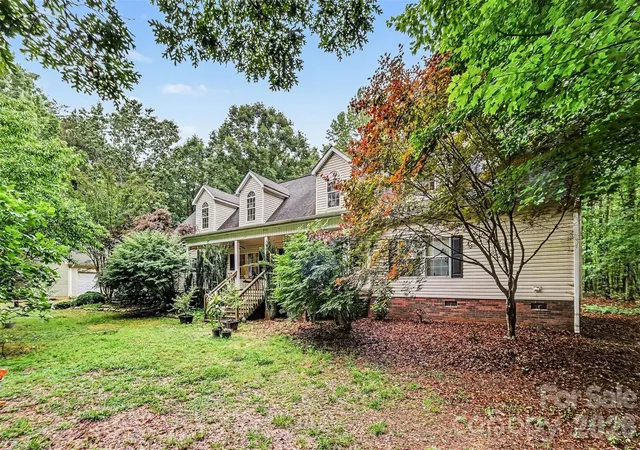 Photo 2 of Single family home for sale at 5879 Gold Hl Rd E, Gold Hill, NC 28071 | MLS# 4423861 | Listing updated on 2026-09-12
