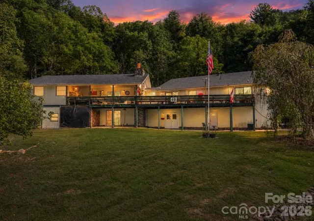 Photo 1 of Single family home for sale at 48 Roberts Cvs Rd, Weaverville, NC 28787 | MLS# 4423939 | Listing updated on 2026-10-08