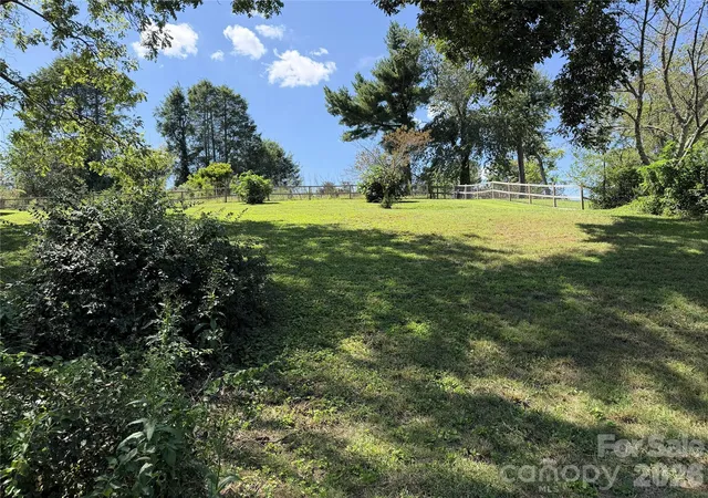 Photo 1 of Land for sale at 28 Sheppard Dr, Asheville, NC 28806 | MLS# 4423943 | Listing updated on 2026-09-17
