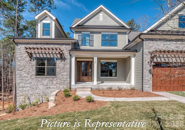 Photo 3 of Single family home for sale at 16818 Harbor View Rd, Charlotte, NC 28278 | MLS# 4423945 | Listing updated on 2026-09-12