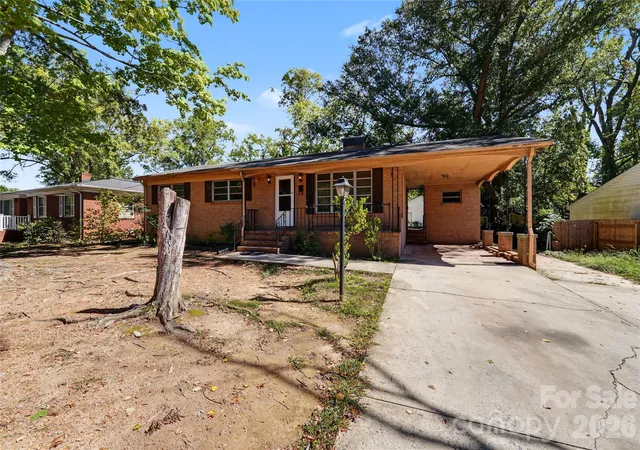Photo 1 of Single family home for sale at 803 S Bragg St, Monroe, NC 28112 | MLS# 4423947 | Listing updated on 2026-10-06