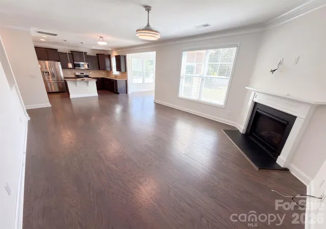 Photo 3 of Single family home for sale at 5015 Sea Cliff Ln, Lancaster, SC 29720 | MLS# 4423953 | Listing updated on 2026-10-08