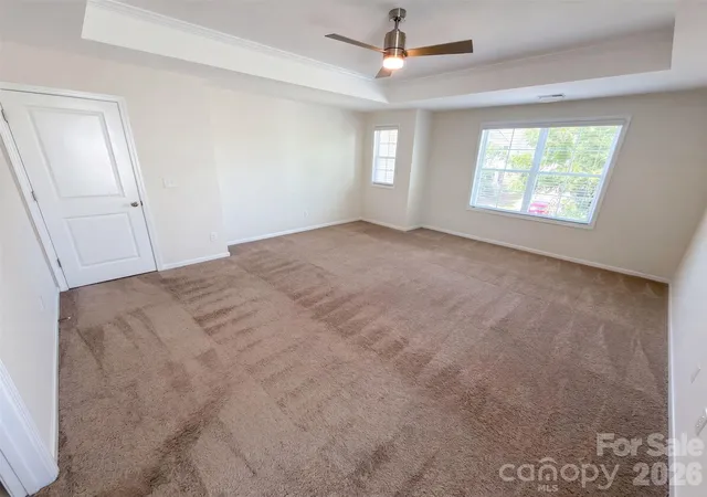 Photo 3 of Single family home for sale at 5015 Sea Cliff Ln, Lancaster, SC 29720 | MLS# 4423953 | Listing updated on 2026-10-08