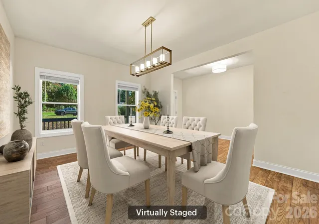 Photo 3 of Single family home for sale at 68 Rock View Ct, Hendersonville, NC 28739 | MLS# 4423997 | Listing updated on 2026-10-15