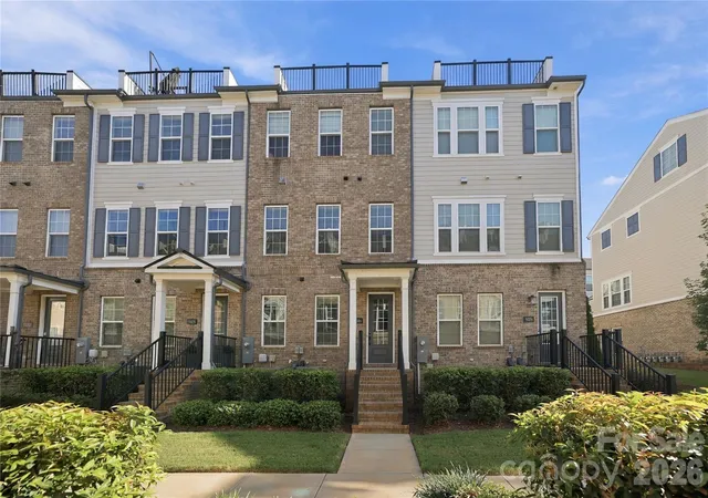 Photo 2 of Townhouse for sale at 5026 Harrowsmith Ln, Charlotte, NC 28204 | MLS# 4424006 | Listing updated on 2026-10-02