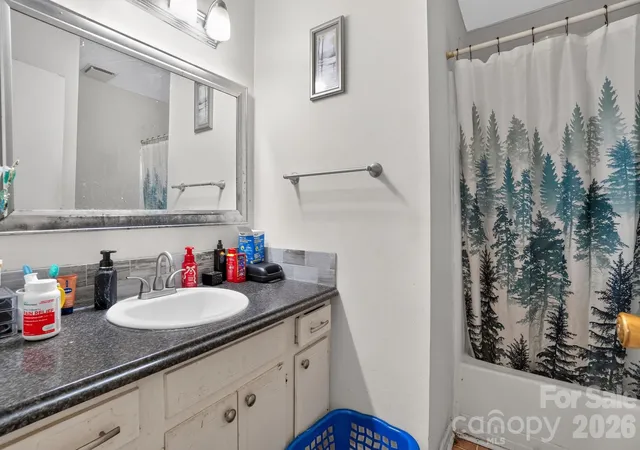Photo 20 of Single family home for sale at 101 White Rock Rd, Grover, NC 28073 | MLS# 4424008 | Listing updated on 2026-09-12