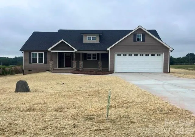 Photo 2 of Single family home for sale at 3155 Paul Elmore Rd, Lincolnton, NC 28092 | MLS# 4424012 | Listing updated on 2026-09-16
