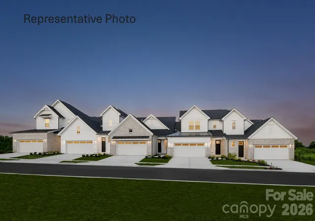 Photo 1 of Townhouse for sale at 912 Azura Ln, Fort Mill, SC 29715 | MLS# 4424034 | Listing updated on 2026-09-12