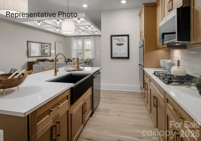 Photo 3 of Townhouse for sale at 912 Azura Ln, Fort Mill, SC 29715 | MLS# 4424034 | Listing updated on 2026-09-12