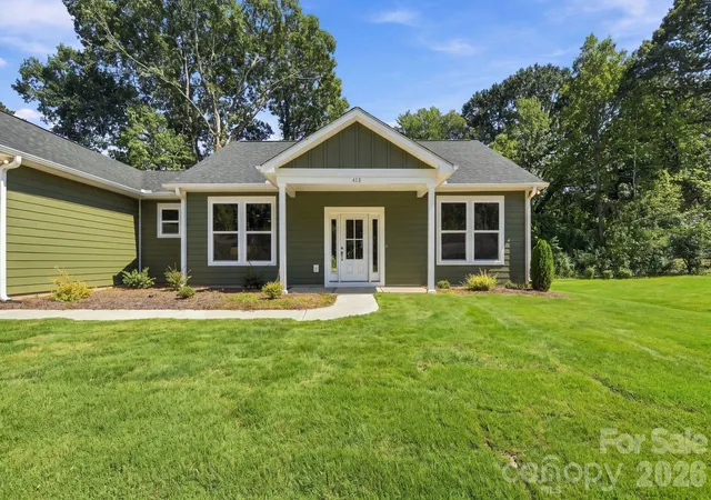 Photo 1 of Single family home for sale at 413 Dogwood Ln #24, Statesville, NC 28625 | MLS# 4424036 | Listing updated on 2026-10-20
