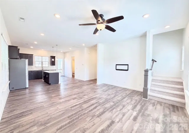 Photo 3 of Townhouse for sale at 9431 Ainslie Downs St, Charlotte, NC 28273 | MLS# 4424062 | Listing updated on 2026-09-22