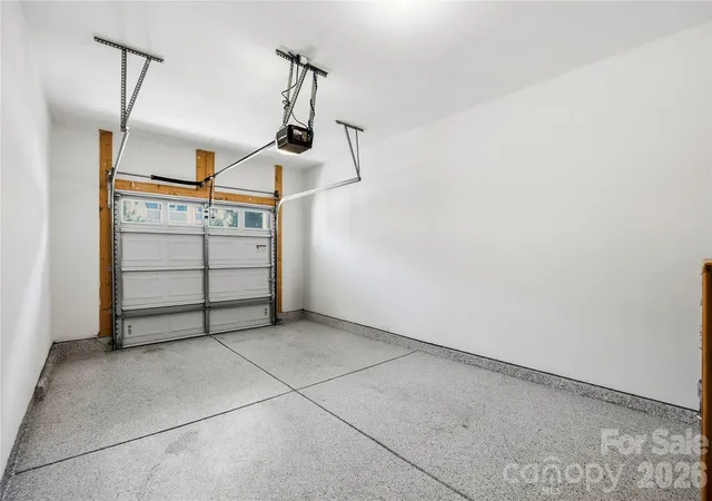 Photo 4 of Townhouse for sale at 10447 Glenmere Crk Cir, Charlotte, NC 28262 | MLS# 4424069 | Listing updated on 2026-09-29
