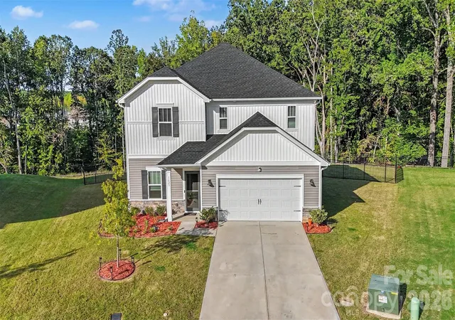 Photo 2 of Single family home for sale at 1623 Baymont Ct #130, Stanley, NC 28164 | MLS# 4424072 | Listing updated on 2026-10-04