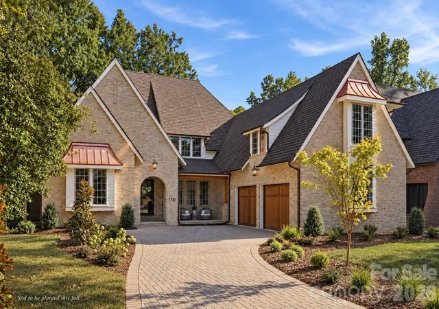 Single family home for sale at 110 Hunter Ln, Charlotte, NC 28211 | MLS# 4424085