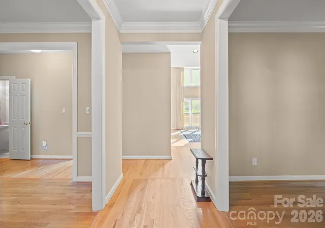 Photo 2 of Single family home for sale at 13618 Willow Breeze Ln, Huntersville, NC 28078 | MLS# 4424100 | Listing updated on 2026-09-28