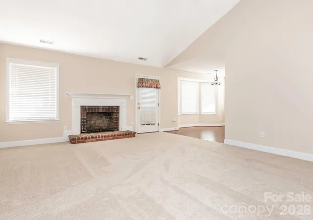 Photo 4 of Single family home for sale at 8415 Quail Holw Dr, Harrisburg, NC 28075 | MLS# 4424111 | Listing updated on 2026-10-02