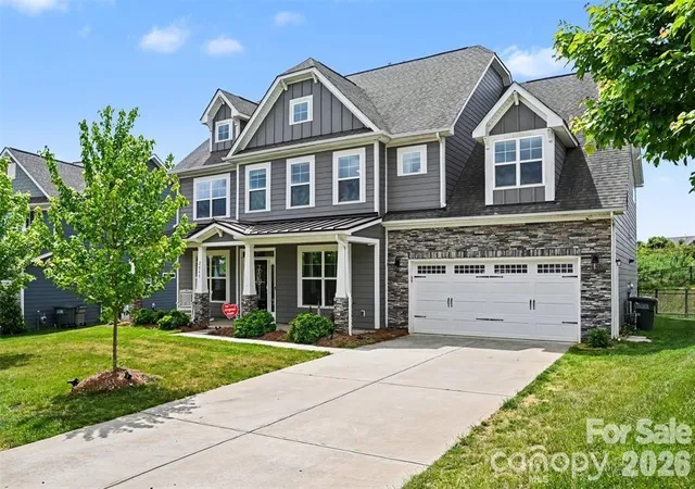Photo 1 of Single family home for sale at 2843 Shumard Dr, Gastonia, NC 28054 | MLS# 4424116 | Listing updated on 2026-09-25