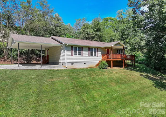 Photo 1 of Single family home for sale at 111 Natures Trl, Clyde, NC 28721 | MLS# 4424133 | Listing updated on 2026-09-13