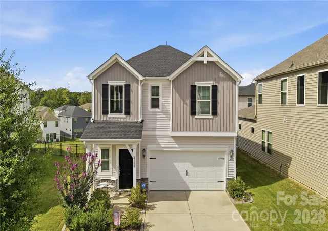 Photo 43 of Single family home for sale at 2010 Red Ash Dr, Charlotte, NC 28215 | MLS# 4424142 | Listing updated on 2026-10-07