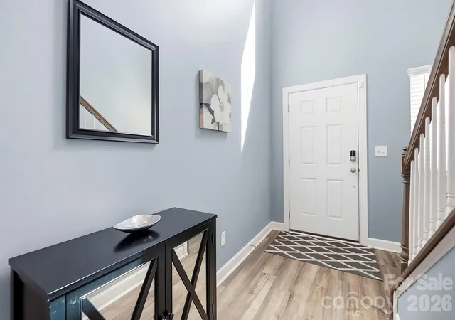 Photo 4 of Single family home for sale at 2010 Red Ash Dr, Charlotte, NC 28215 | MLS# 4424142 | Listing updated on 2026-10-07