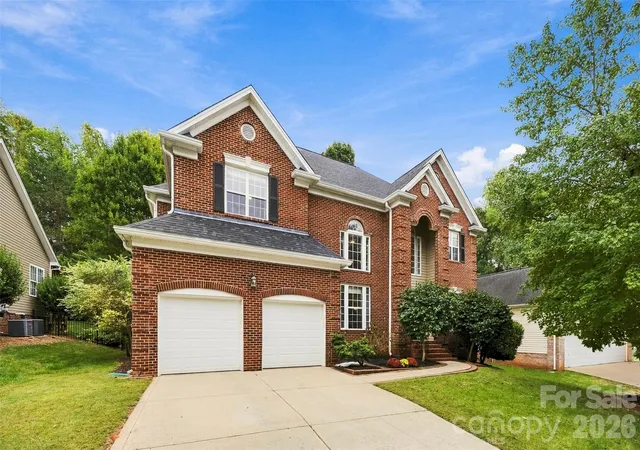 Photo 2 of Single family home for sale at 6326 Stephens Grv Ln, Huntersville, NC 28078 | MLS# 4424149 | Listing updated on 2026-10-06