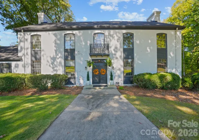 Photo 1 of Single family home for sale at 319 N Zion St, Landis, NC 28088 | MLS# 4424151 | Listing updated on 2026-10-29
