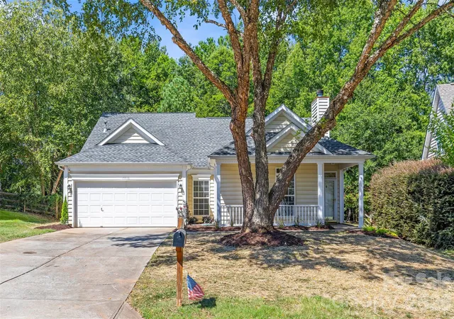Photo 1 of Single family home for sale at 15046 Annan Ct, Charlotte, NC 28277 | MLS# 4424161 | Listing updated on 2026-09-19