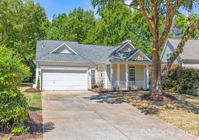 Photo 3 of Single family home for sale at 15046 Annan Ct, Charlotte, NC 28277 | MLS# 4424161 | Listing updated on 2026-09-19