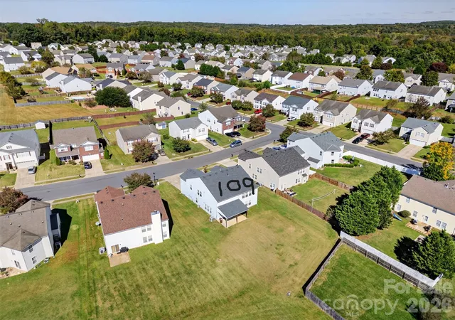 Photo 2 of Single family home for sale at 109 Bennett Trl Dr, Mount Holly, NC 28120 | MLS# 4424162 | Listing updated on 2026-10-02