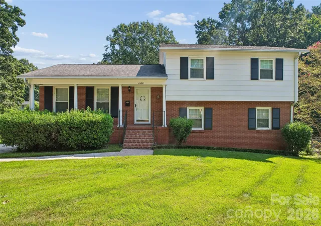 Photo 29 of Single family home for sale at 6408 Spring Garden Ln, Charlotte, NC 28213 | MLS# 4424165 | Listing updated on 2026-09-16