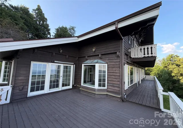 Photo 3 of Single family home for sale at 316 Grassy Mountain Rd, Little Switzerland, NC 28749 | MLS# 4424171 | Listing updated on 2026-09-23