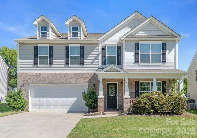 Photo 2 of Single family home for sale at 4921 William Caldwell Ave, Charlotte, NC 28213 | MLS# 4424174 | Listing updated on 2026-09-13