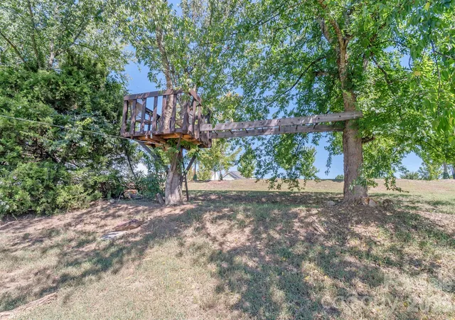 Photo 30 of Single family home for sale at 4921 William Caldwell Ave, Charlotte, NC 28213 | MLS# 4424174 | Listing updated on 2026-09-13