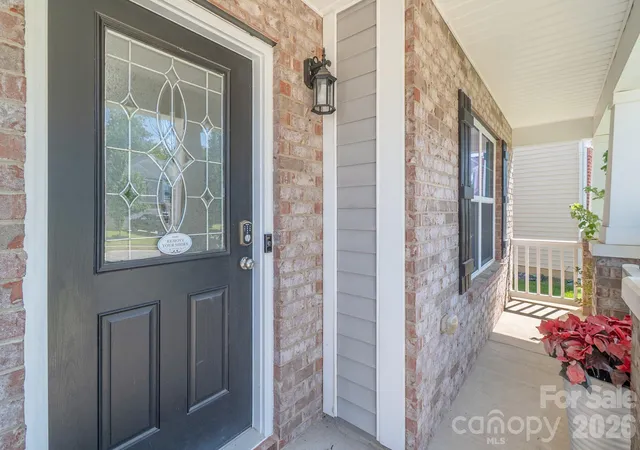 Photo 2 of Single family home for sale at 4921 William Caldwell Ave, Charlotte, NC 28213 | MLS# 4424174 | Listing updated on 2026-09-14