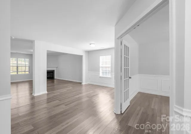 Photo 4 of Single family home for sale at 4921 William Caldwell Ave, Charlotte, NC 28213 | MLS# 4424174 | Listing updated on 2026-09-14