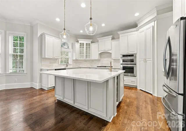 Photo 4 of Single family home for sale at 3007 Saint Andrews Ct, Fort Mill, SC 29707 | MLS# 4424188 | Listing updated on 2026-10-20