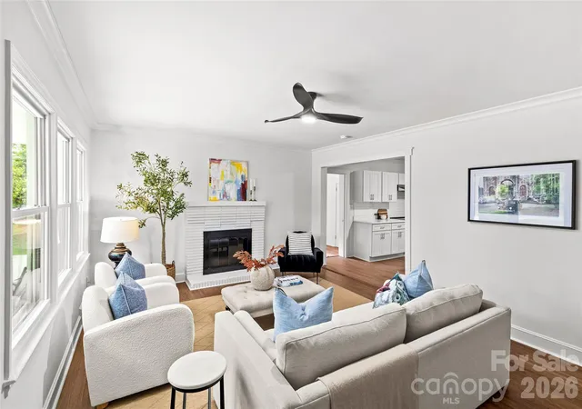 Photo 3 of Single family home for sale at 1915 Birchcrest Dr, Charlotte, NC 28205 | MLS# 4424189 | Listing updated on 2026-09-15