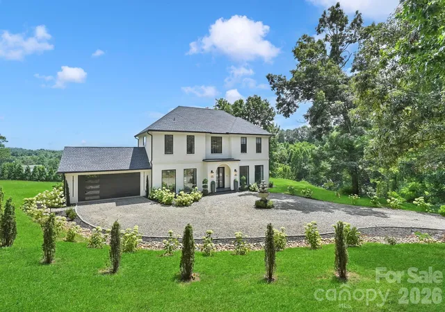 Photo 1 of Single family home for sale at 107 Lee Ln, Mars Hill, NC 28754 | MLS# 4424197 | Listing updated on 2026-09-15