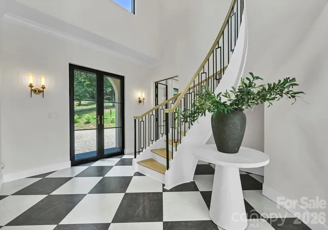 Photo 3 of Single family home for sale at 107 Lee Ln, Mars Hill, NC 28754 | MLS# 4424197 | Listing updated on 2026-09-15