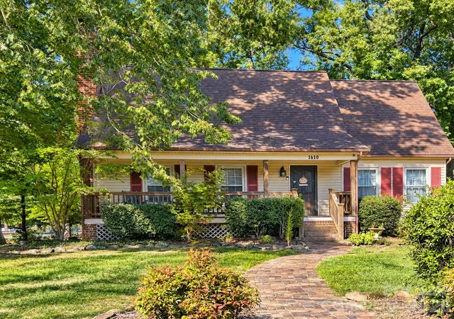 Photo 1 of Single family home for sale at 1610 Springhaven Cir, Albemarle, NC 28001 | MLS# 4424212 | Listing updated on 2026-09-16