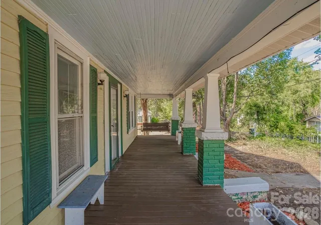 Photo 2 of Single family home for sale at 401 8th Street, Spencer, NC 28159 | MLS# 4424219 | Listing updated on 2026-09-14