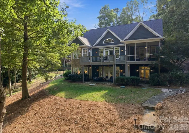 Photo 3 of Sale Pending at 9040 Fair Oak Dr, Sherrills Ford, NC 28673 | MLS# 4424231 | Listing updated on 2026-10-07