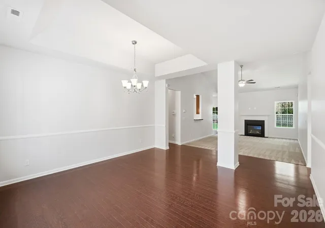 Photo 4 of Sale Pending at 12321 Bronx Dr, Huntersville, NC 28078 | MLS# 4424235 | Listing updated on 2026-09-26
