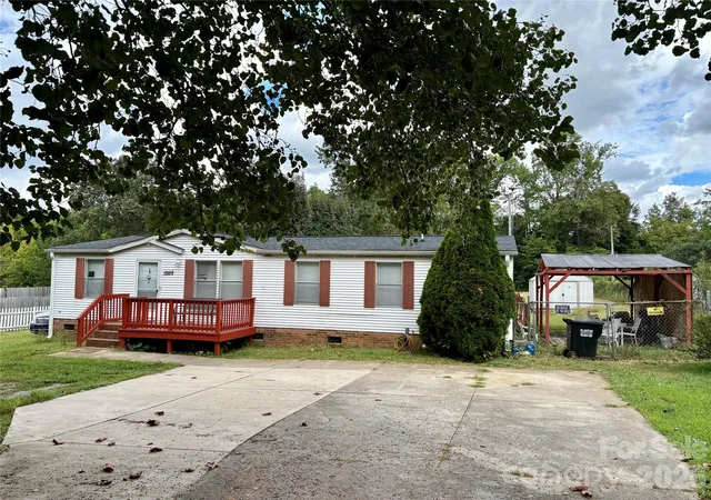 Photo 1 of Sale Pending at 5928 Lewis Rd, Gastonia, NC 28052 | MLS# 4424246 | Listing updated on 2026-09-20