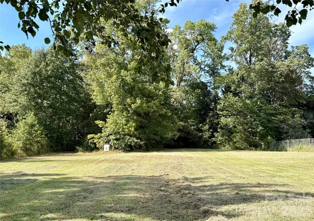 Photo 2 of Sale Pending at 5928 Lewis Rd, Gastonia, NC 28052 | MLS# 4424246 | Listing updated on 2026-09-20