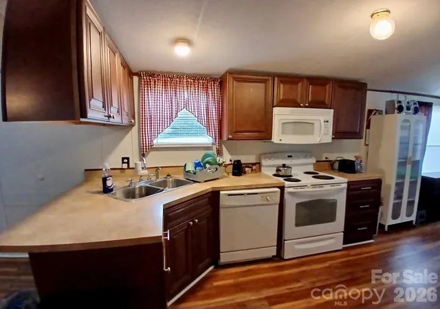 Photo 3 of Sale Pending at 5928 Lewis Rd, Gastonia, NC 28052 | MLS# 4424246 | Listing updated on 2026-09-20