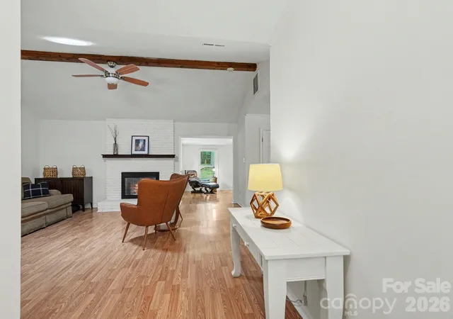 Photo 3 of Single family home for sale at 7239 Lockmont Dr, Charlotte, NC 28212 | MLS# 4424249 | Listing updated on 2026-09-14