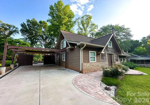 Photo 3 of Single family home for sale at 141 Carnegie Rd, Rutherfordton, NC 28139 | MLS# 4424250 | Listing updated on 2026-09-17